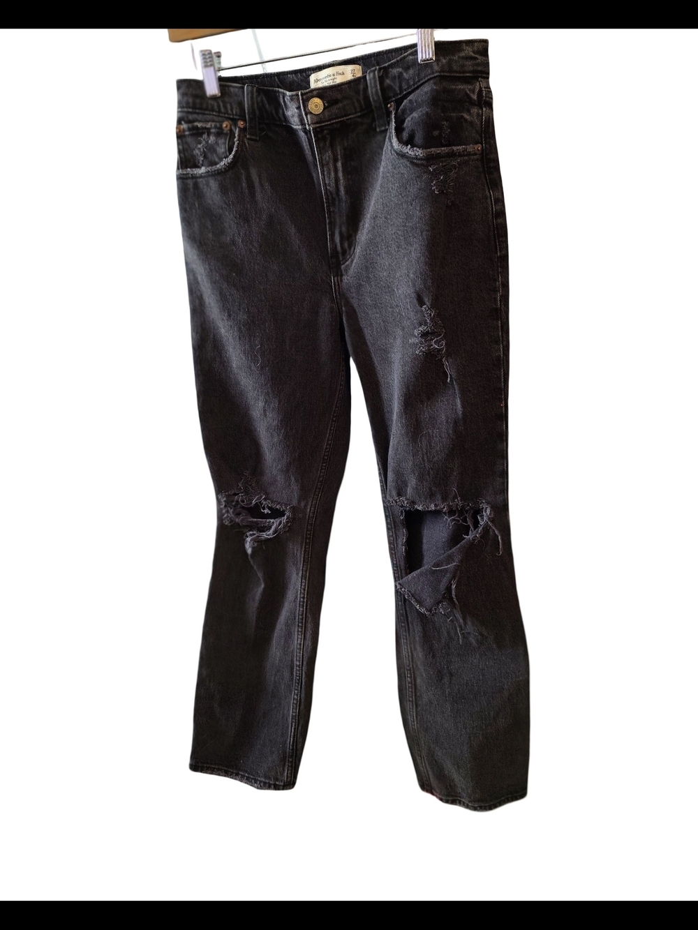 Abercrombie & Fitch Women's Straight Leg Distressed Black Jeans